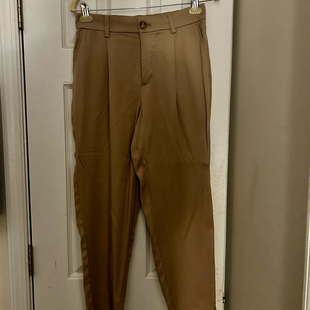 LOFT Women's Tan Ankle Pants